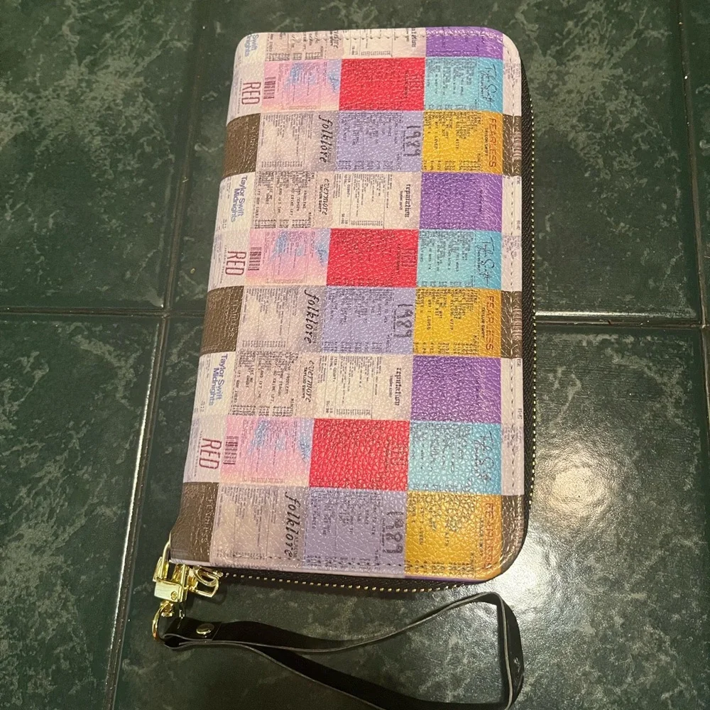 Taylor swift themed wallet.  Never used